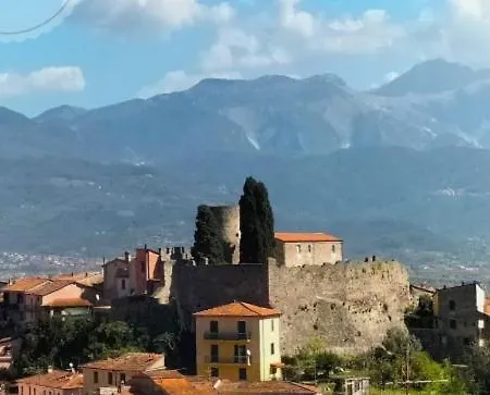 Сasa de vacaciones Casa Al Castello Fra Mare E Storia